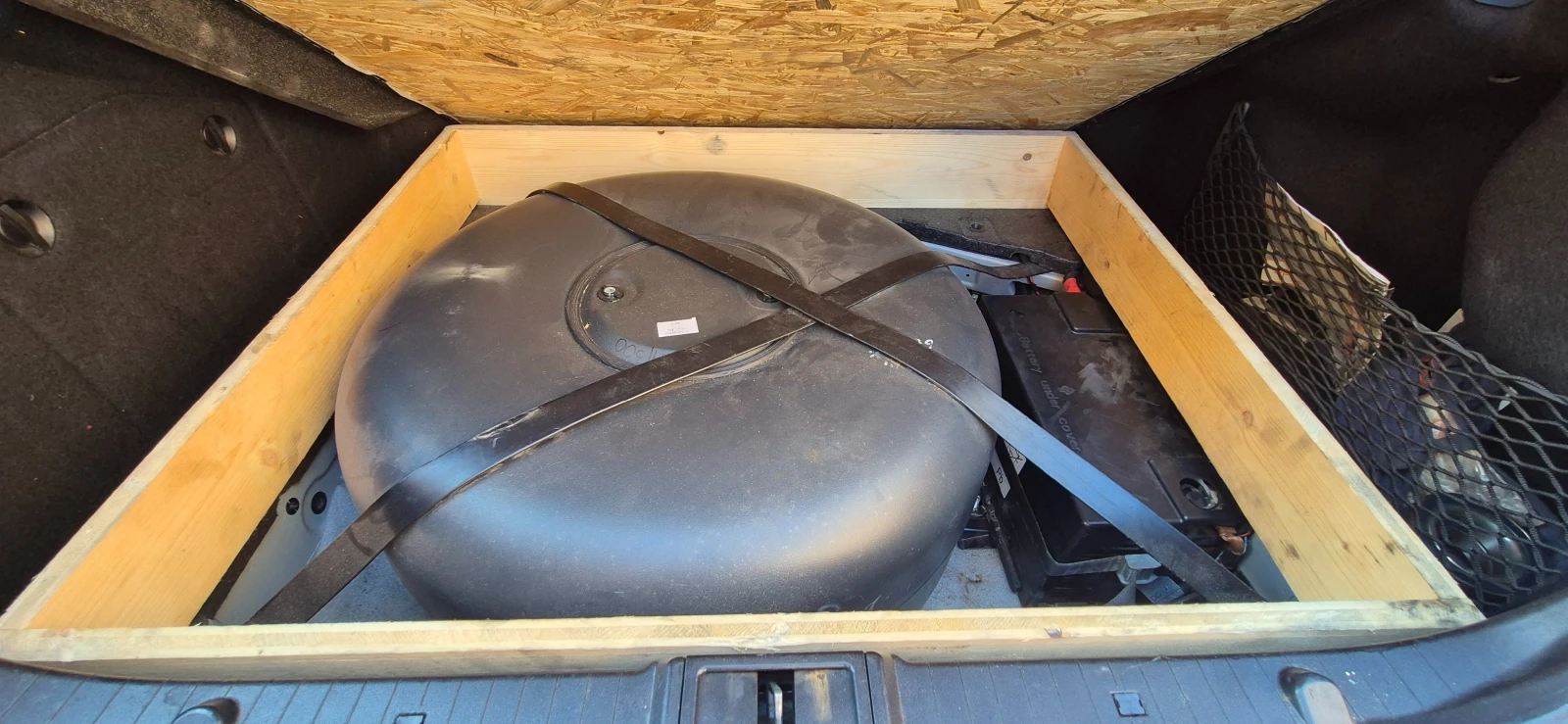 Mercedes-Benz E 500 4-MATIC, Е550, LPG, снимка 12 - Автомобили и джипове - 54157739