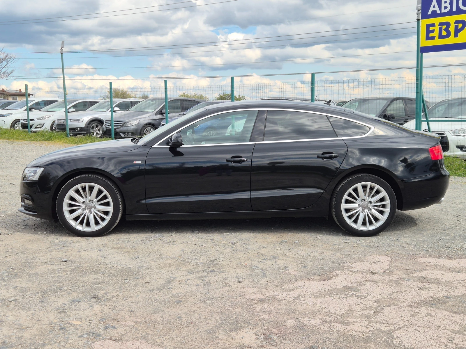Audi A5 Sportback 2.0TDI Автомат, снимка 2 - Автомобили и джипове - 54157605