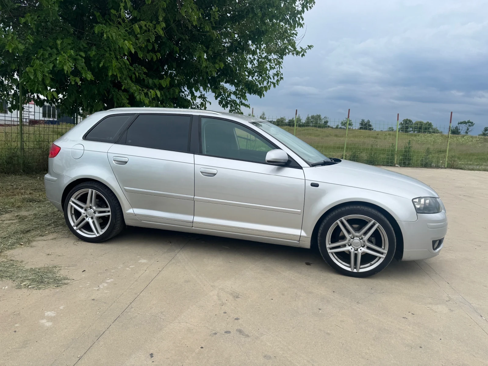 Audi A3 1.9TDI, снимка 2 - Автомобили и джипове - 54946225