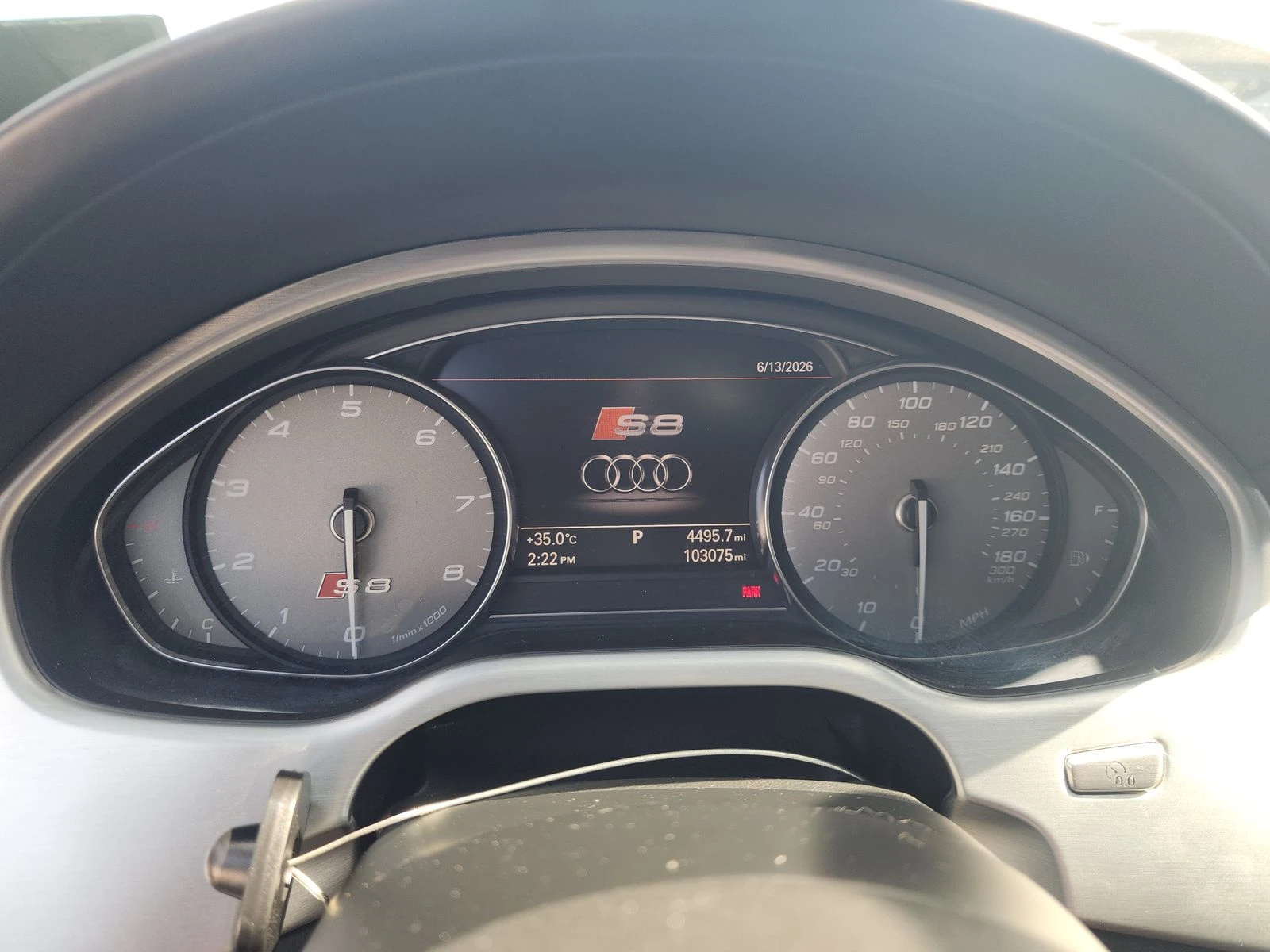Audi S8 МАСАЖ* ОБДУХ* LANE ASSIST* MATRIX* B&O* КРАЙНА ЦЕН, снимка 8 - Автомобили и джипове - 55147818