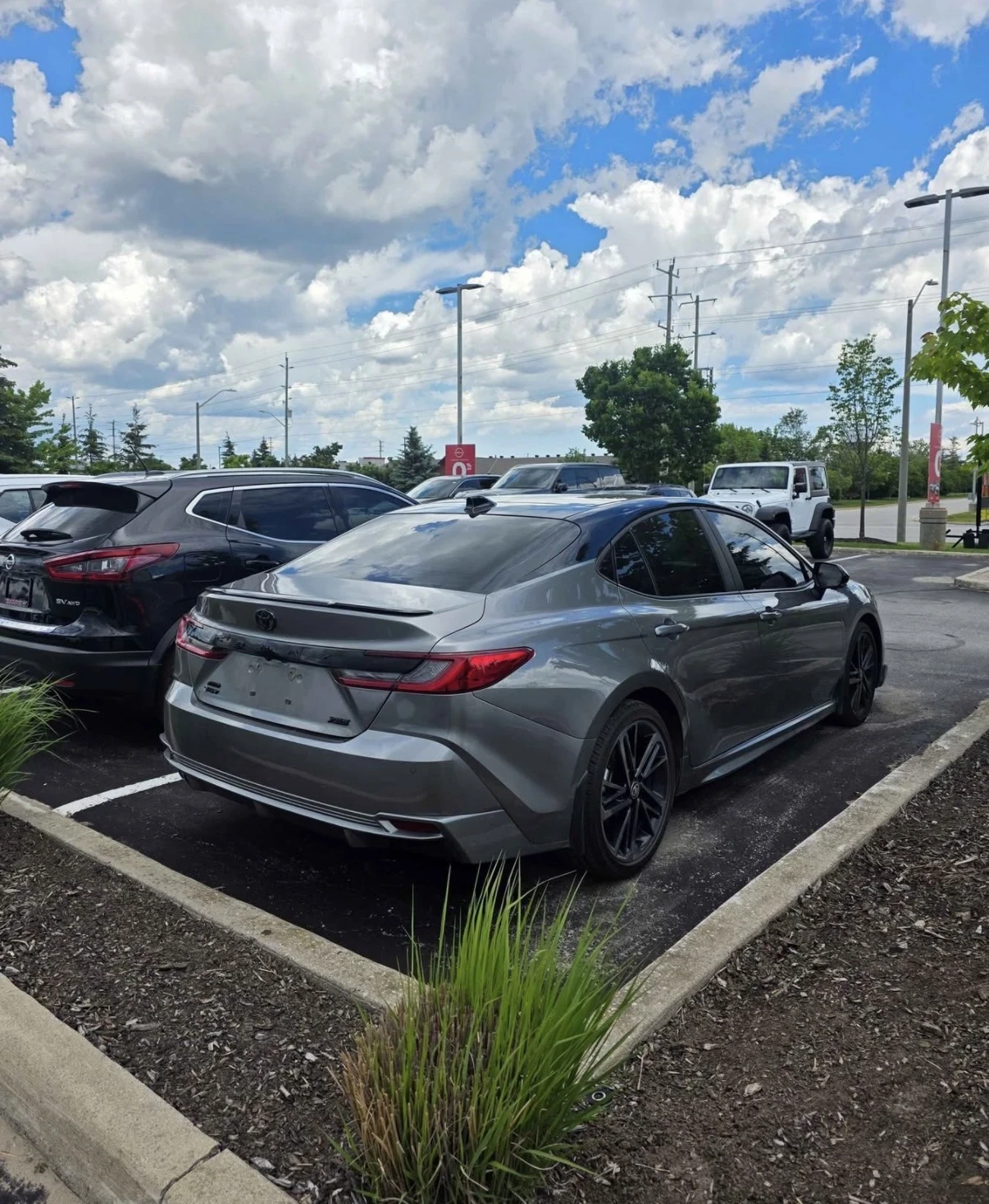 Toyota Camry HYBRID XSE * AWD * ВСИЧКИ ЕКСТРИ * , снимка 4 - Автомобили и джипове - 55233891
