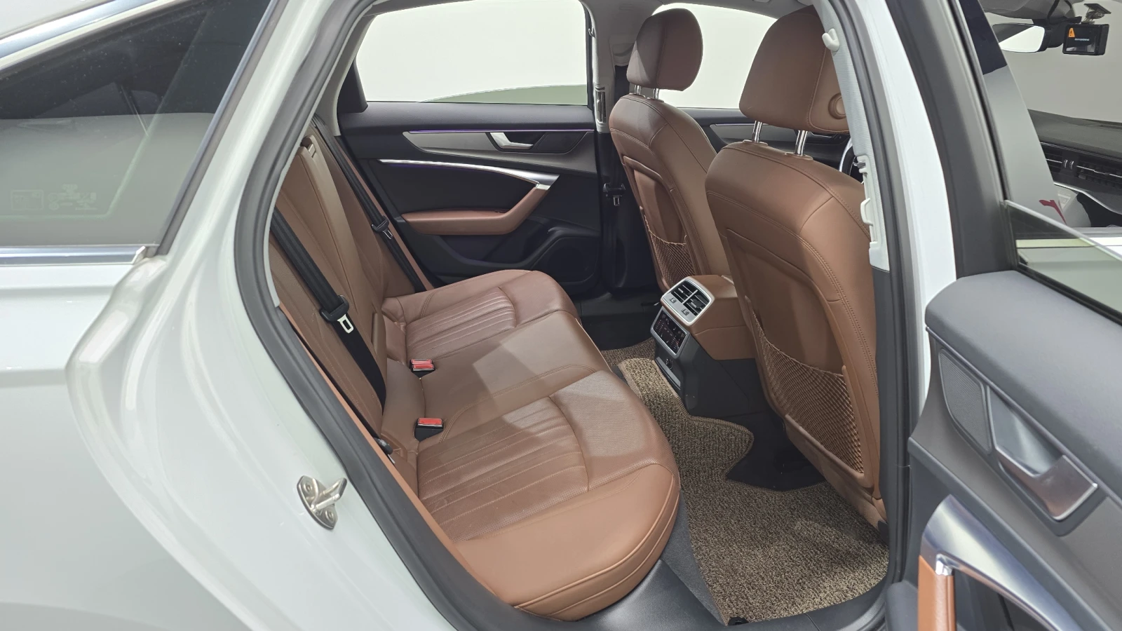 Audi A6 45 tfsi quattro , снимка 14 - Автомобили и джипове - 55323950