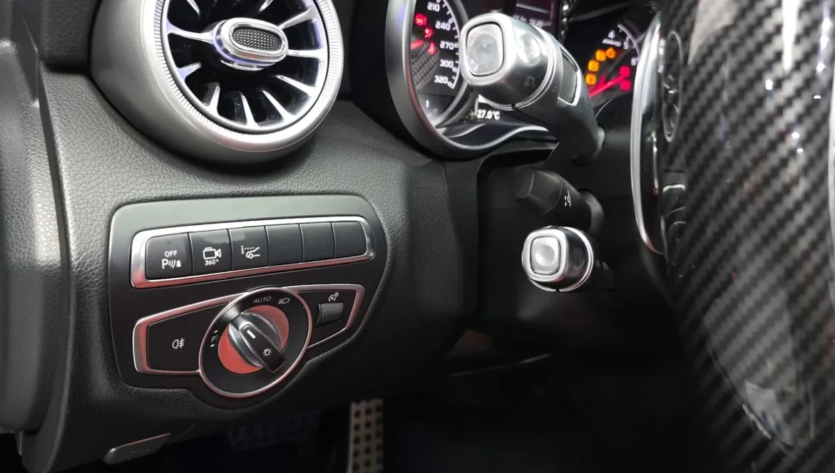 Mercedes-Benz C 63 AMG S * HUD * 360 CAMERA * BURMESTER * ���� �� �� *  | Mobile.bg � ����������� 12