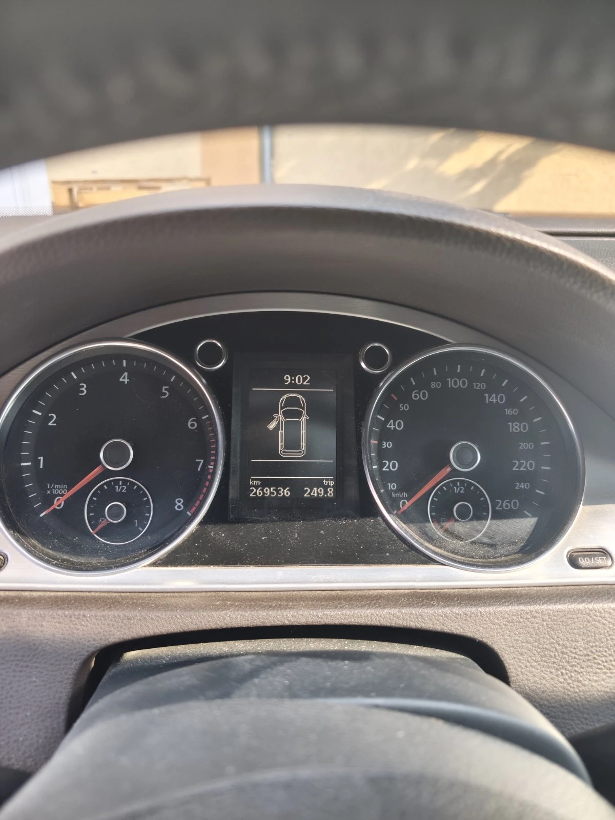 VW Passat 1, 4 Метан, снимка 8 - Автомобили и джипове - 55692993