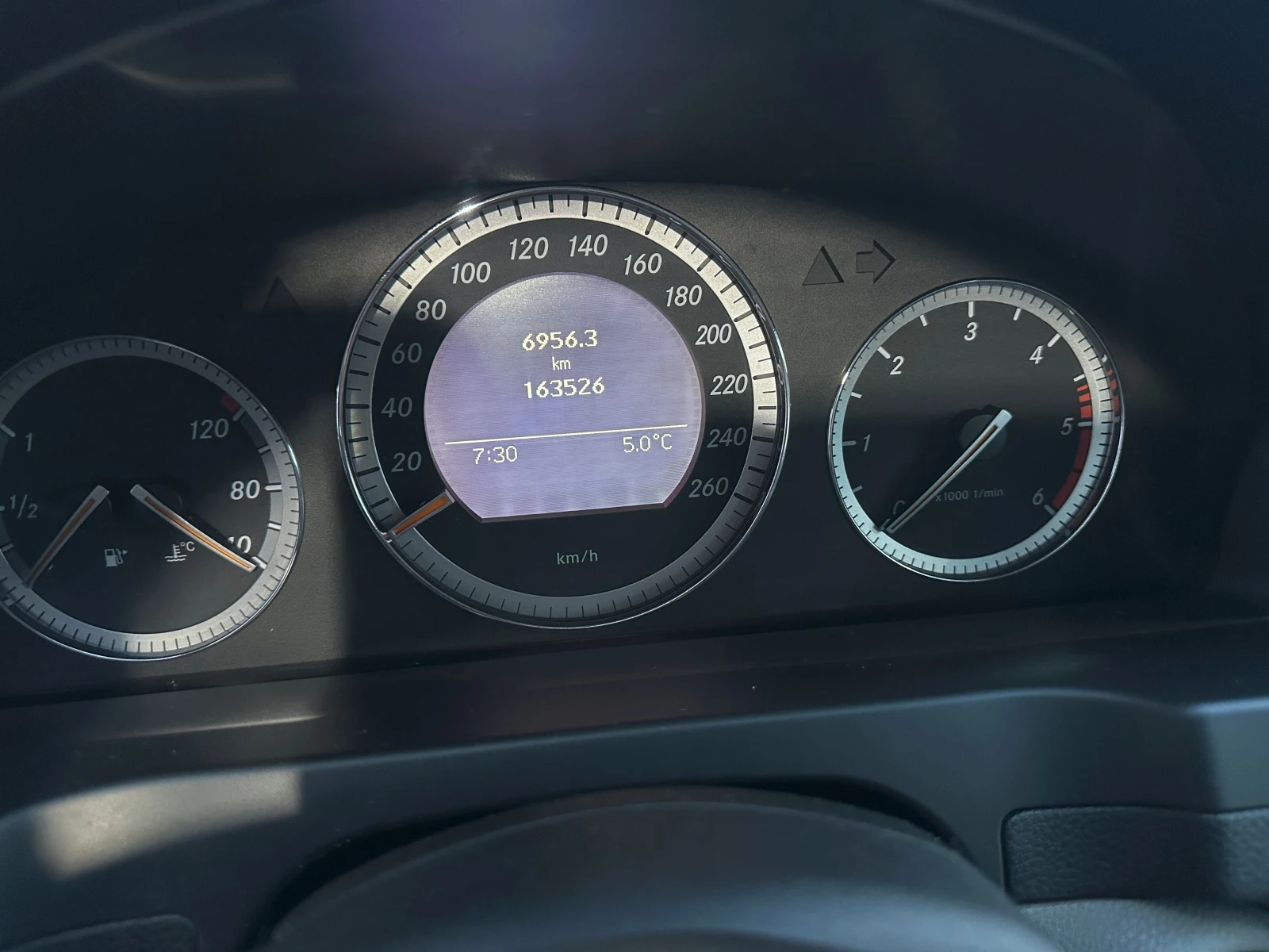 Mercedes-Benz C 200 2, 2CDi, снимка 12 - Автомобили и джипове - 55642334