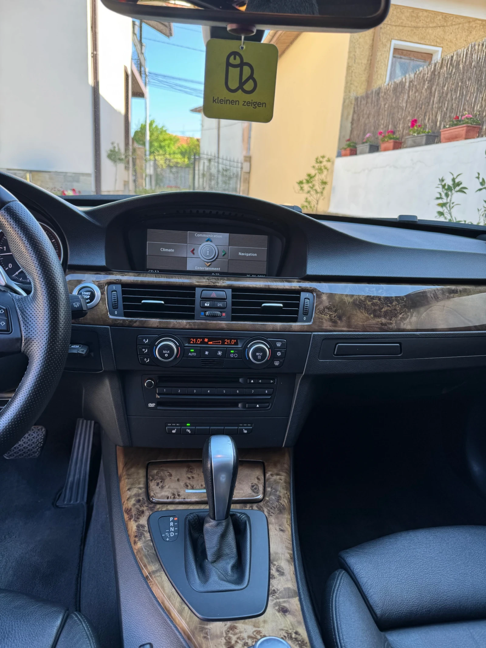 BMW 335, снимка 13 - Автомобили и джипове - 55717749