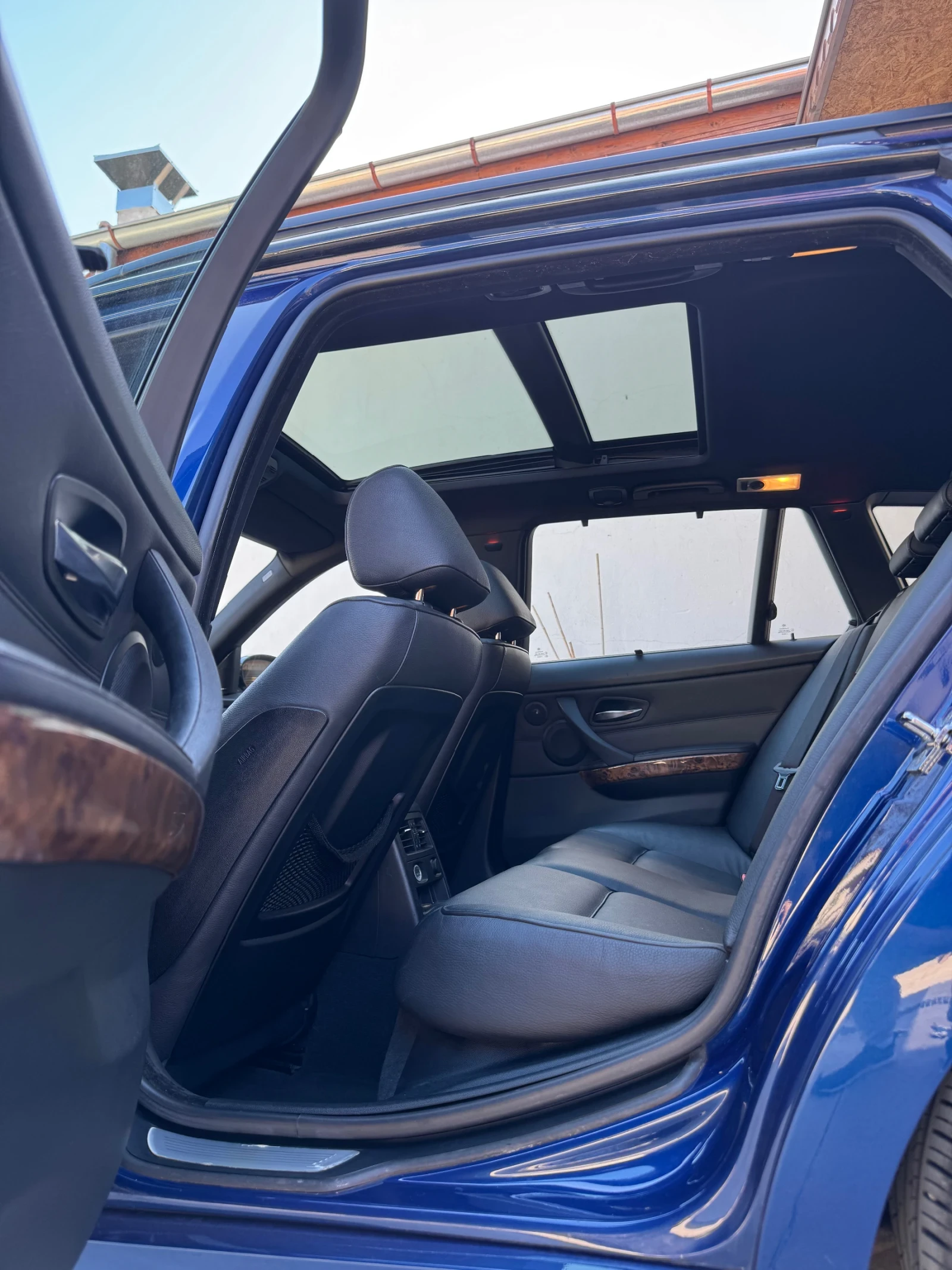 BMW 335, снимка 10 - Автомобили и джипове - 55717749