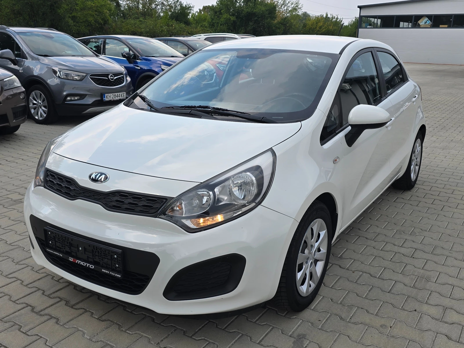 Kia Rio 1.2 Газ, Eco-Dynamics, 2014г., снимка 6 - Автомобили и джипове - 55735907