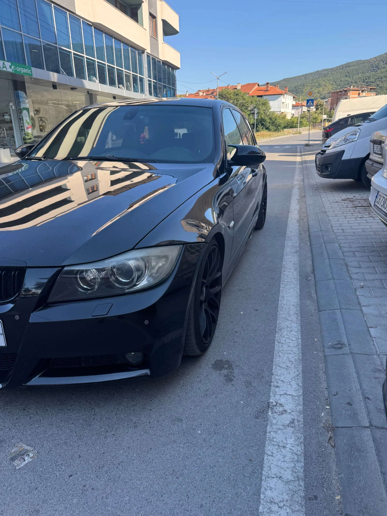 BMW 330, снимка 4 - Автомобили и джипове - 56162652