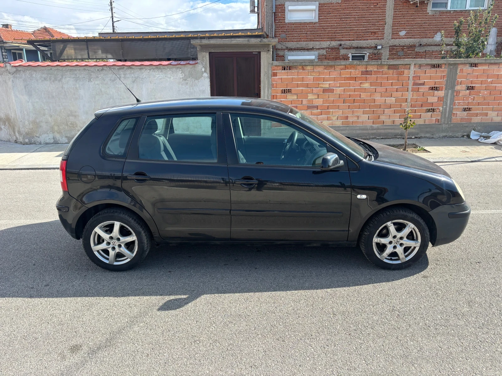 VW Polo, снимка 2 - Автомобили и джипове - 56530627