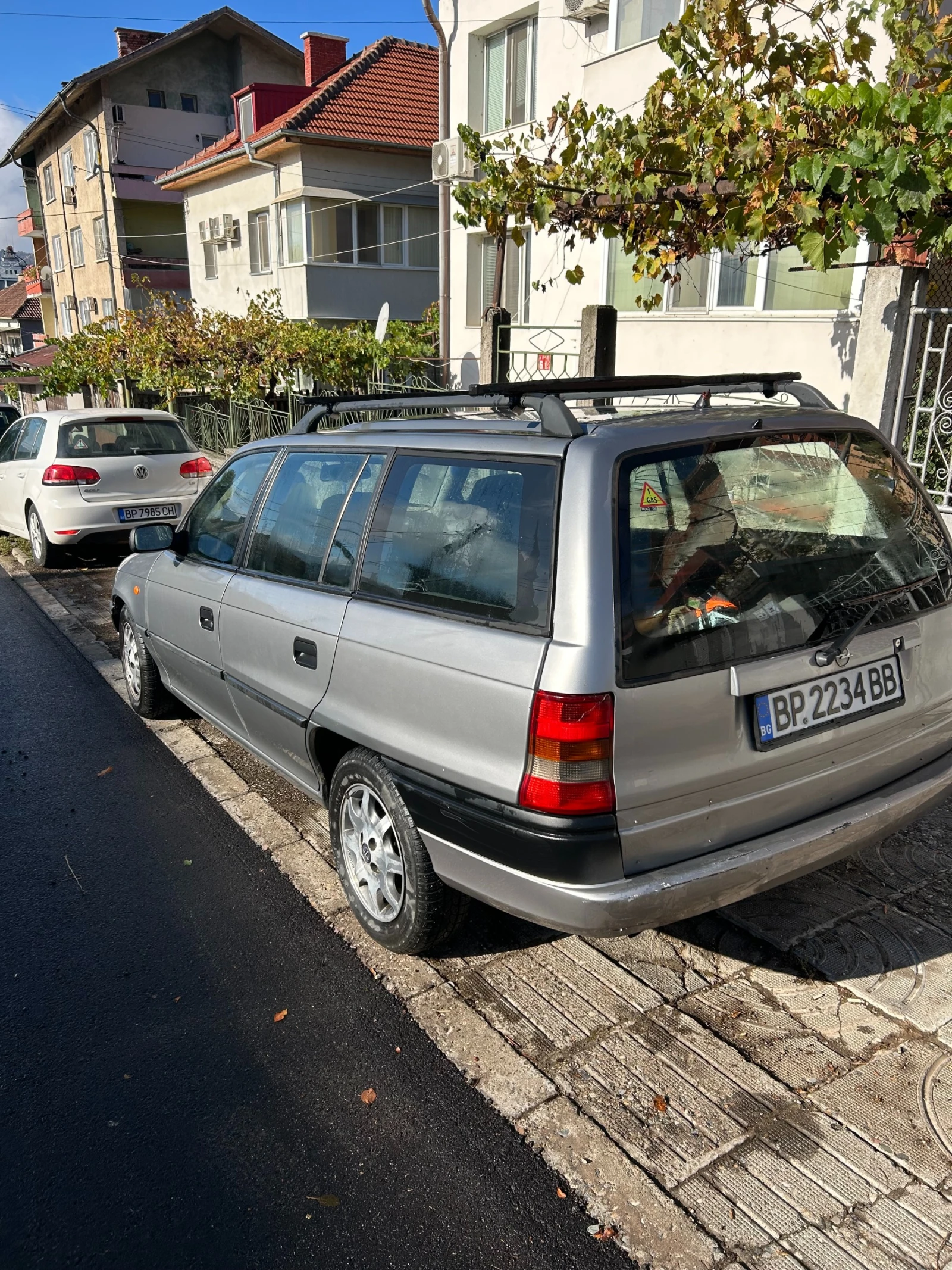 Opel Astra, снимка 2 - Автомобили и джипове - 56622244