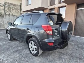 Toyota Rav4 2.2 D /4x4/НАВИГАЦИЯ/ПОДГРЕВ/, снимка 4