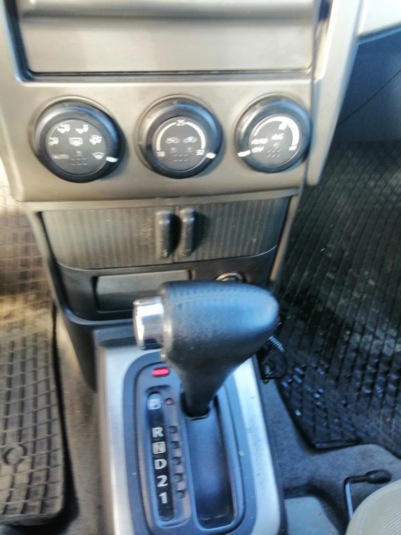 Nissan X-trail 2.0 i, снимка 6 - Автомобили и джипове - 52828535