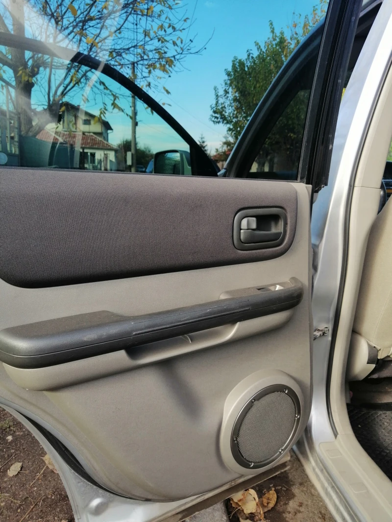 Nissan X-trail 2.0 i, снимка 17 - Автомобили и джипове - 52828535
