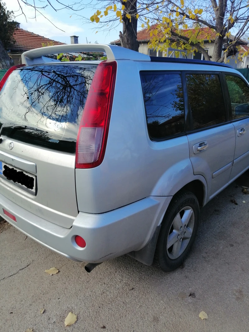 Nissan X-trail 2.0 i, снимка 8 - Автомобили и джипове - 52828535