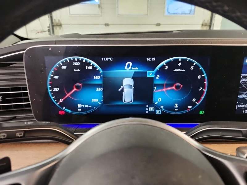 Mercedes-Benz GLE 350 * * CARFAX * * АВТО КРЕДИТ * * , снимка 8 - Автомобили и джипове - 52519950