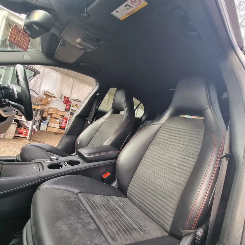Mercedes-Benz GLA 200 CDI AMG packet , снимка 11 - Автомобили и джипове - 52618406