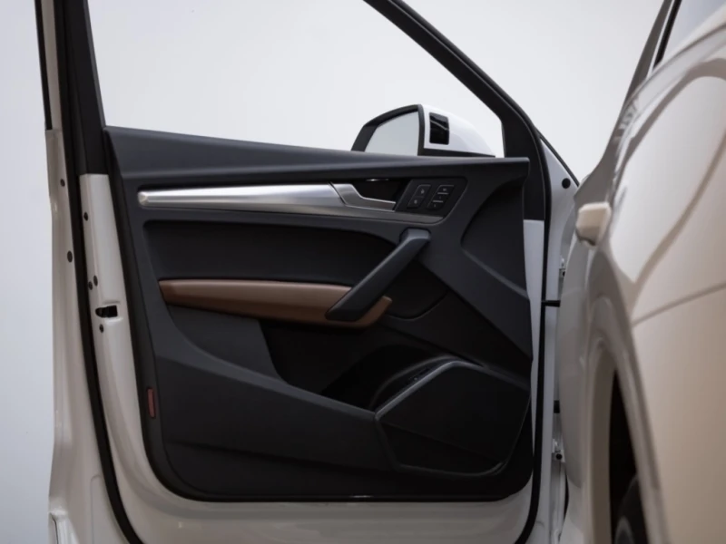 Audi Q5 * Progressiv S Line Quattro JAMAIS ACCIDENTE, 4x4 , снимка 13 - Автомобили и джипове - 52723125