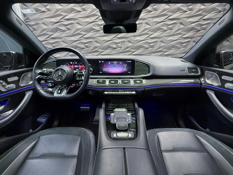 Mercedes-Benz GLE 53 4MATIC 4MATIC+ Coupe * Burmester * Panorama, снимка 5 - Автомобили и джипове - 53083222