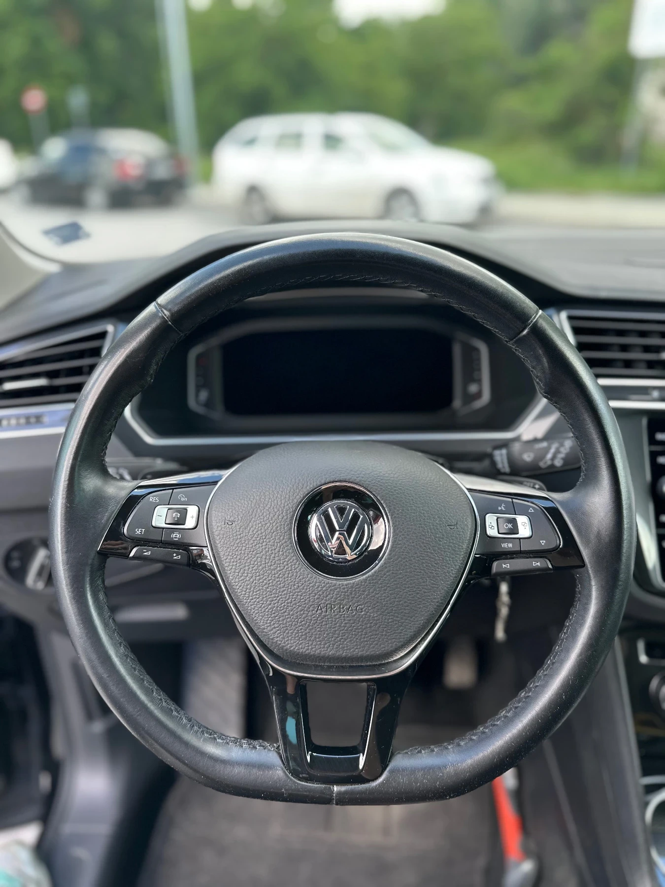 VW Tiguan  - изображение 3