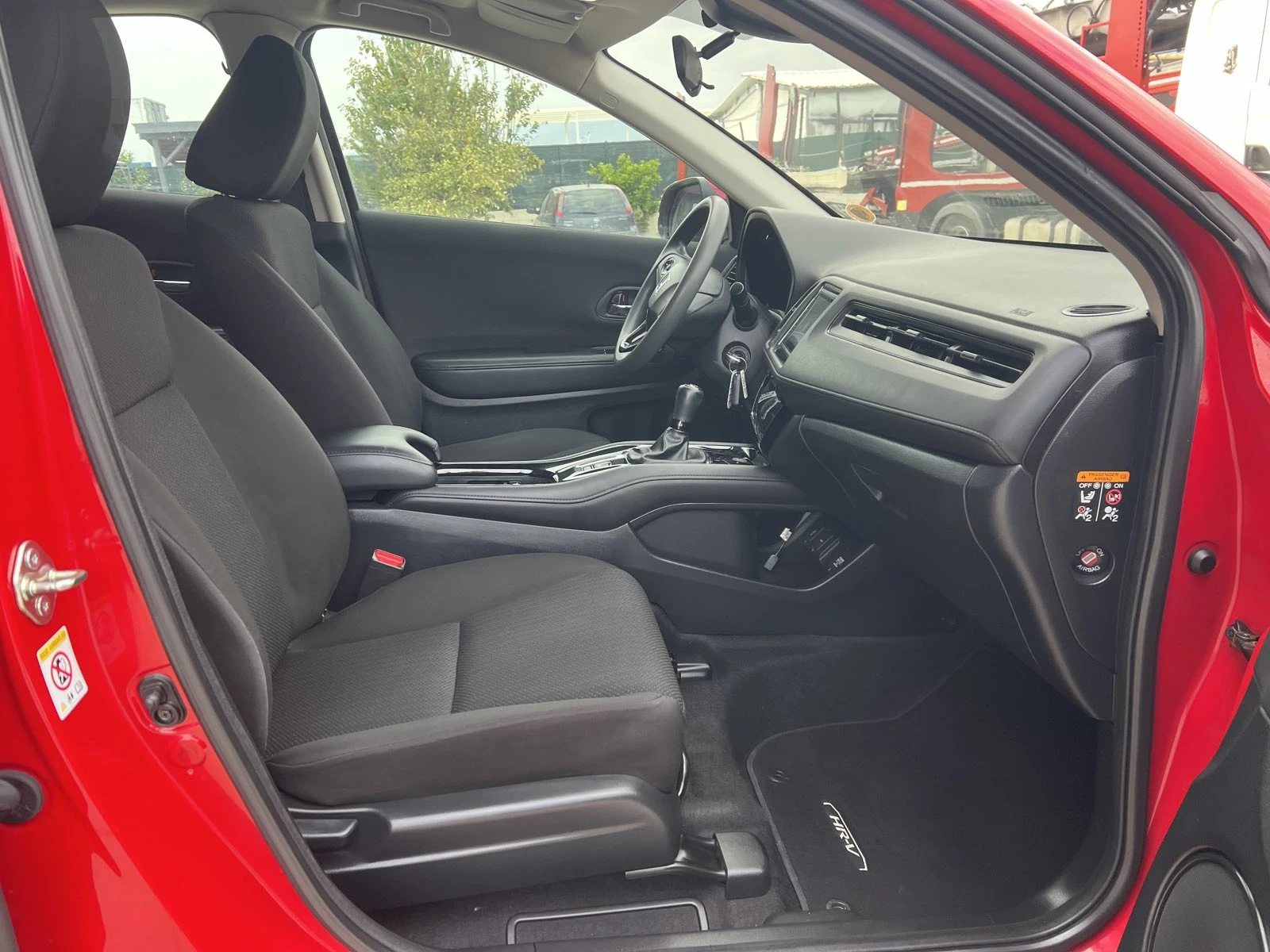 Honda Hr-v   1.6i-DTEC -EURO6B  | Mobile.bg   17