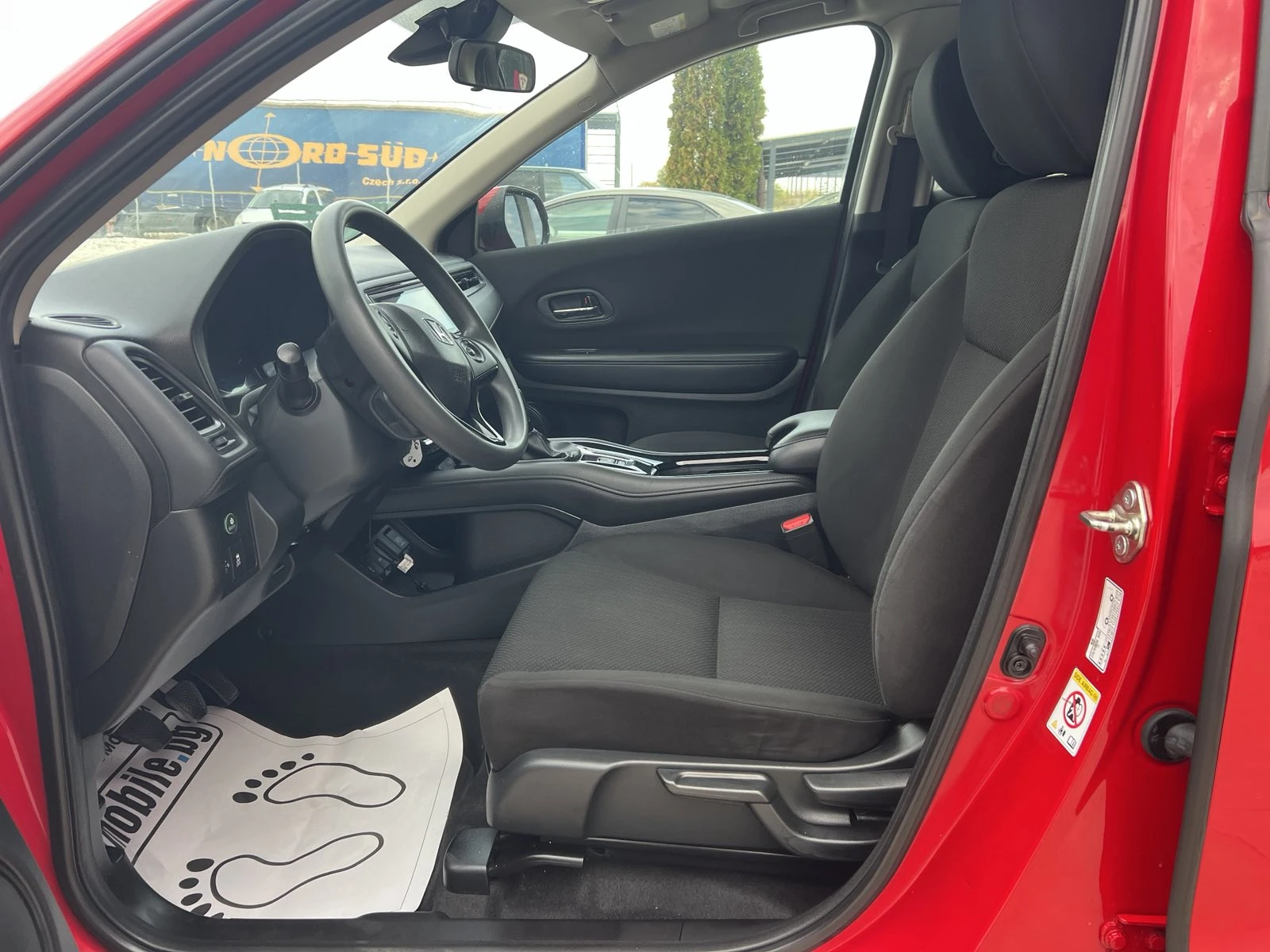 Honda Hr-v   1.6i-DTEC -EURO6B  | Mobile.bg   13