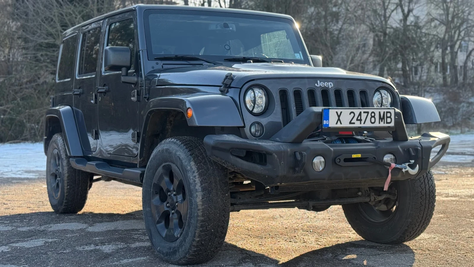 Jeep Wrangler Sahara  - изображение 2