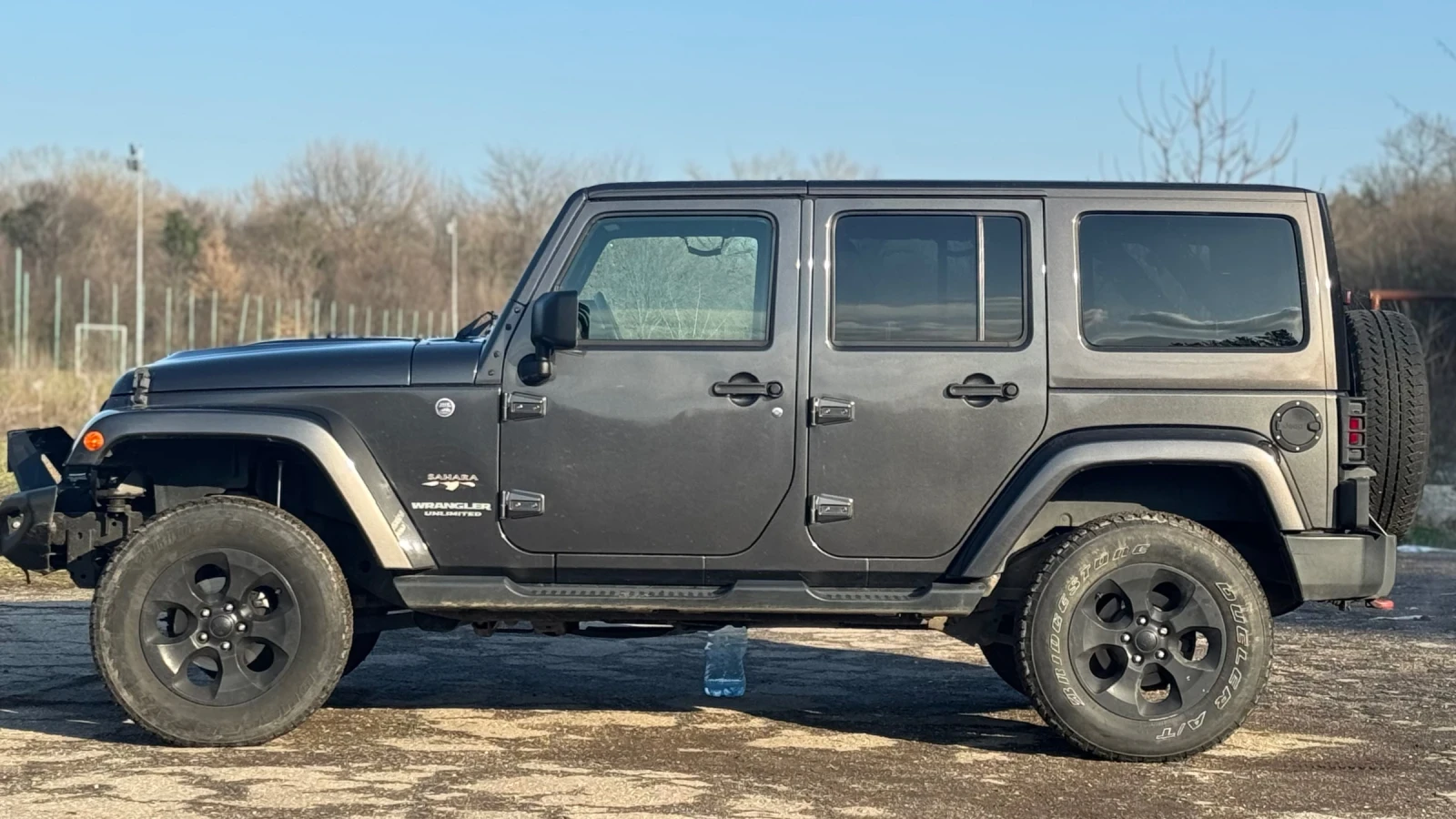 Jeep Wrangler Sahara  - изображение 6