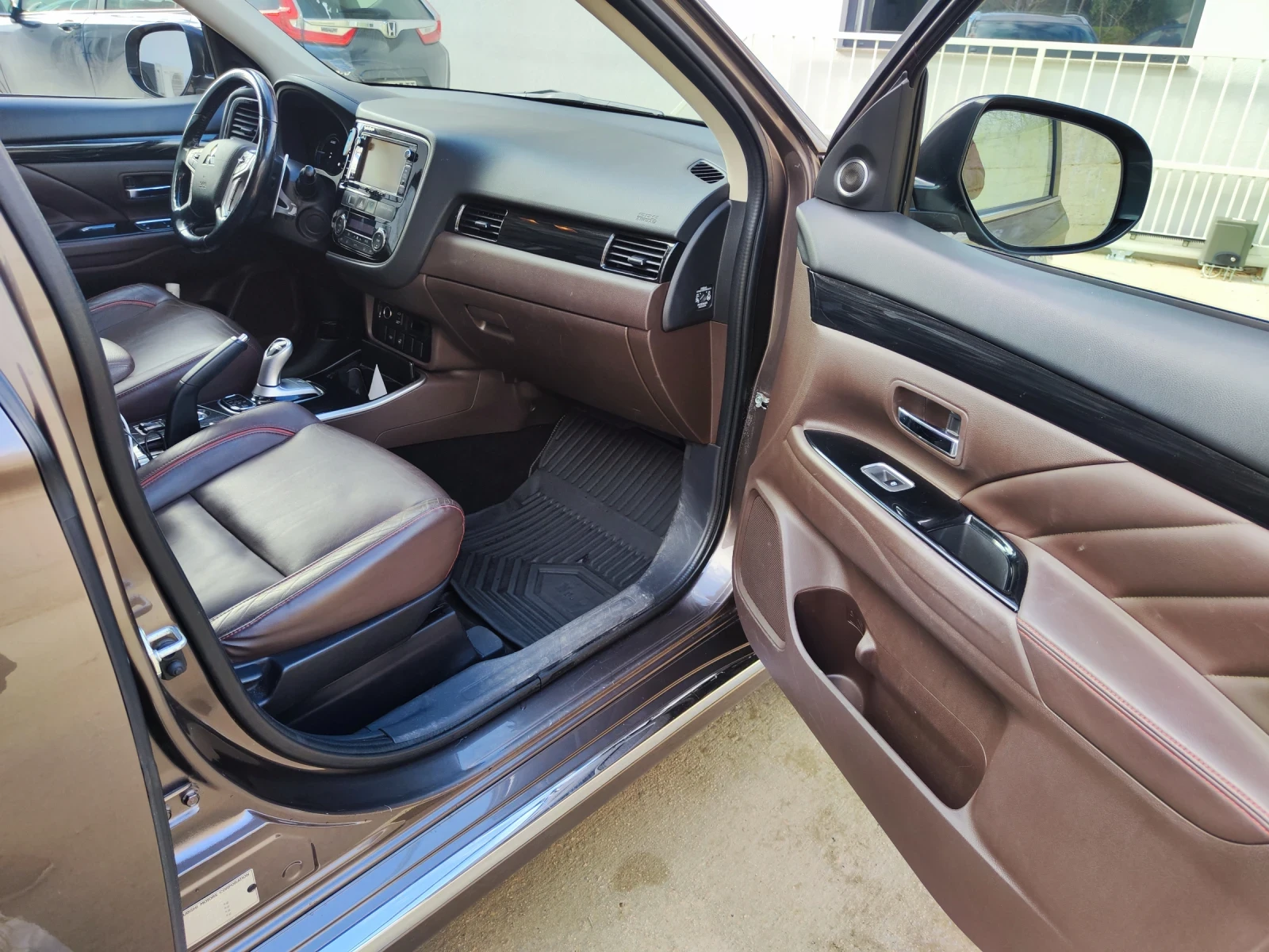 Mitsubishi Outlander | Mobile.bg � ����������� 7