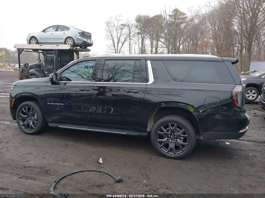 Chevrolet Suburban 5.3L V-8 DI, VVT, 355HP 4X2 Drive | Mobile.bg � ����������� 14