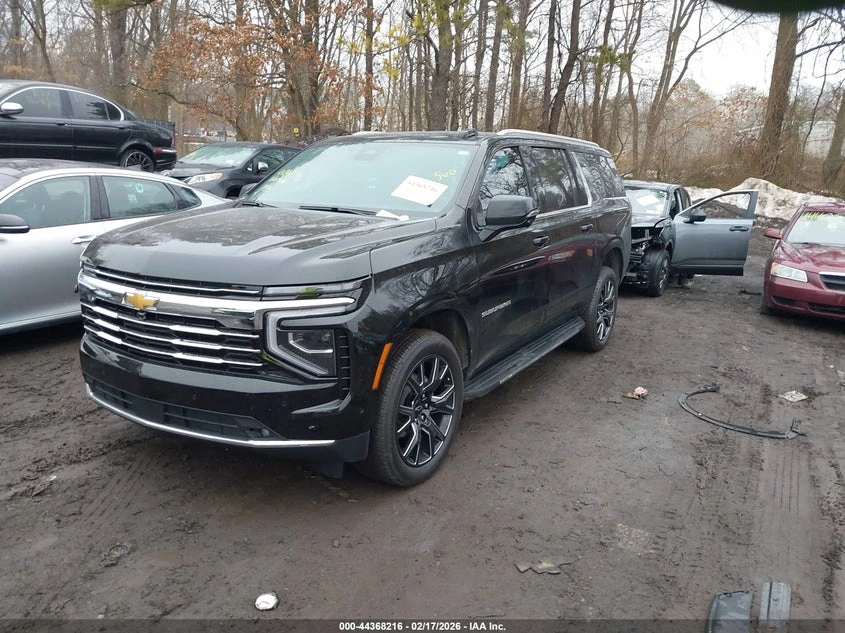 Chevrolet Suburban 5.3L V-8 DI, VVT, 355HP 4X2 Drive | Mobile.bg � ����������� 2