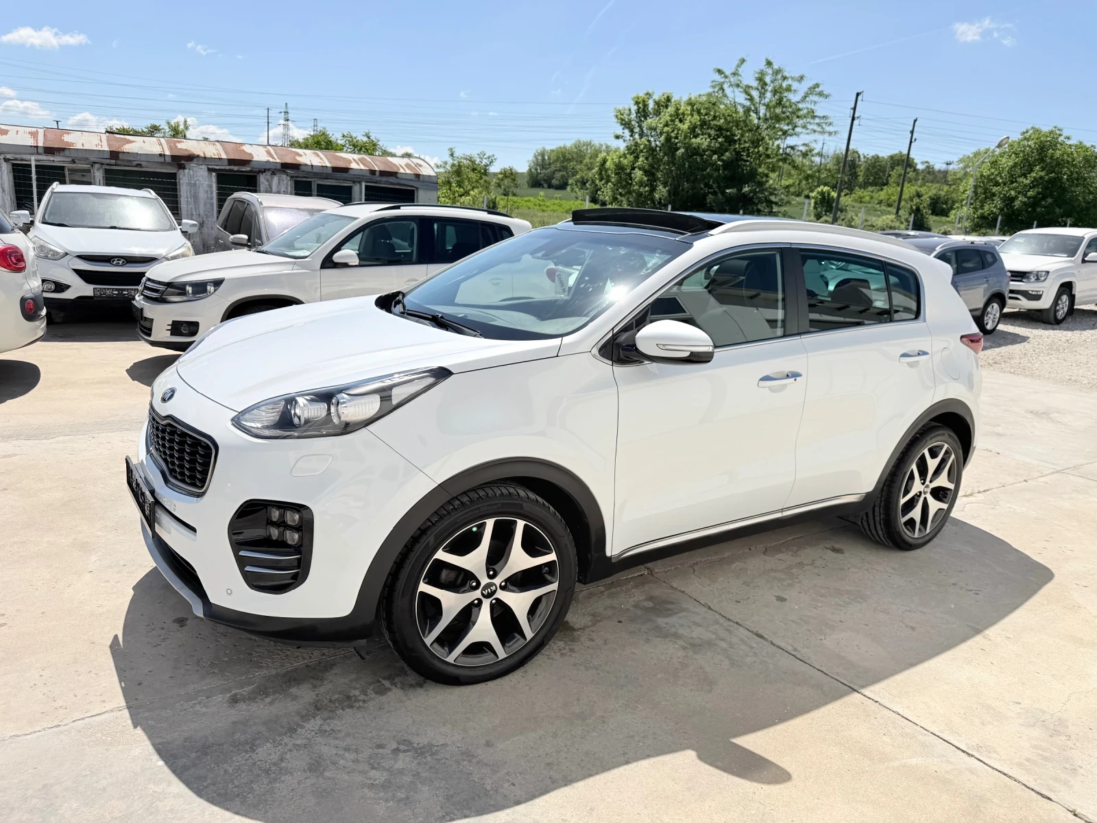 Kia Sportage 1.7crdi GT-LINE-ПАНОРАМА-КАМЕРА-DISTRONIK-JBL-LANE, снимка 3 - Автомобили и джипове - 54710936