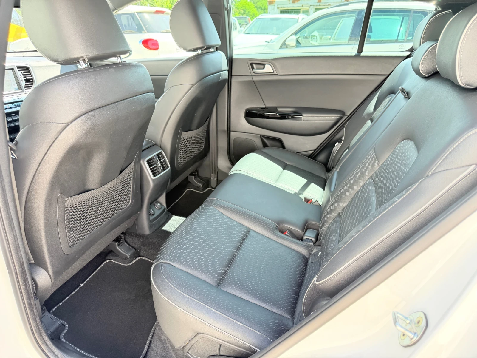 Kia Sportage 1.7crdi GT-LINE-ПАНОРАМА-КАМЕРА-DISTRONIK-JBL-LANE, снимка 8 - Автомобили и джипове - 54710936