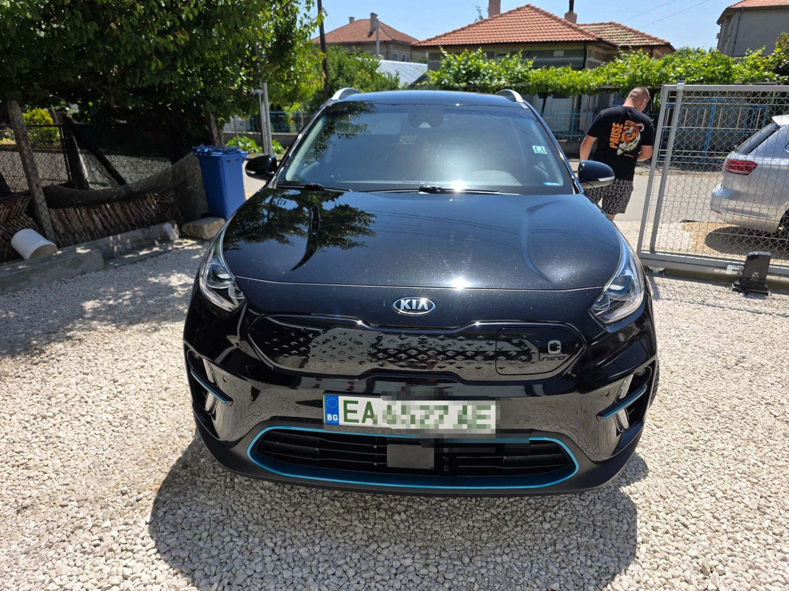 Kia Niro, снимка 10 - Автомобили и джипове - 55088754