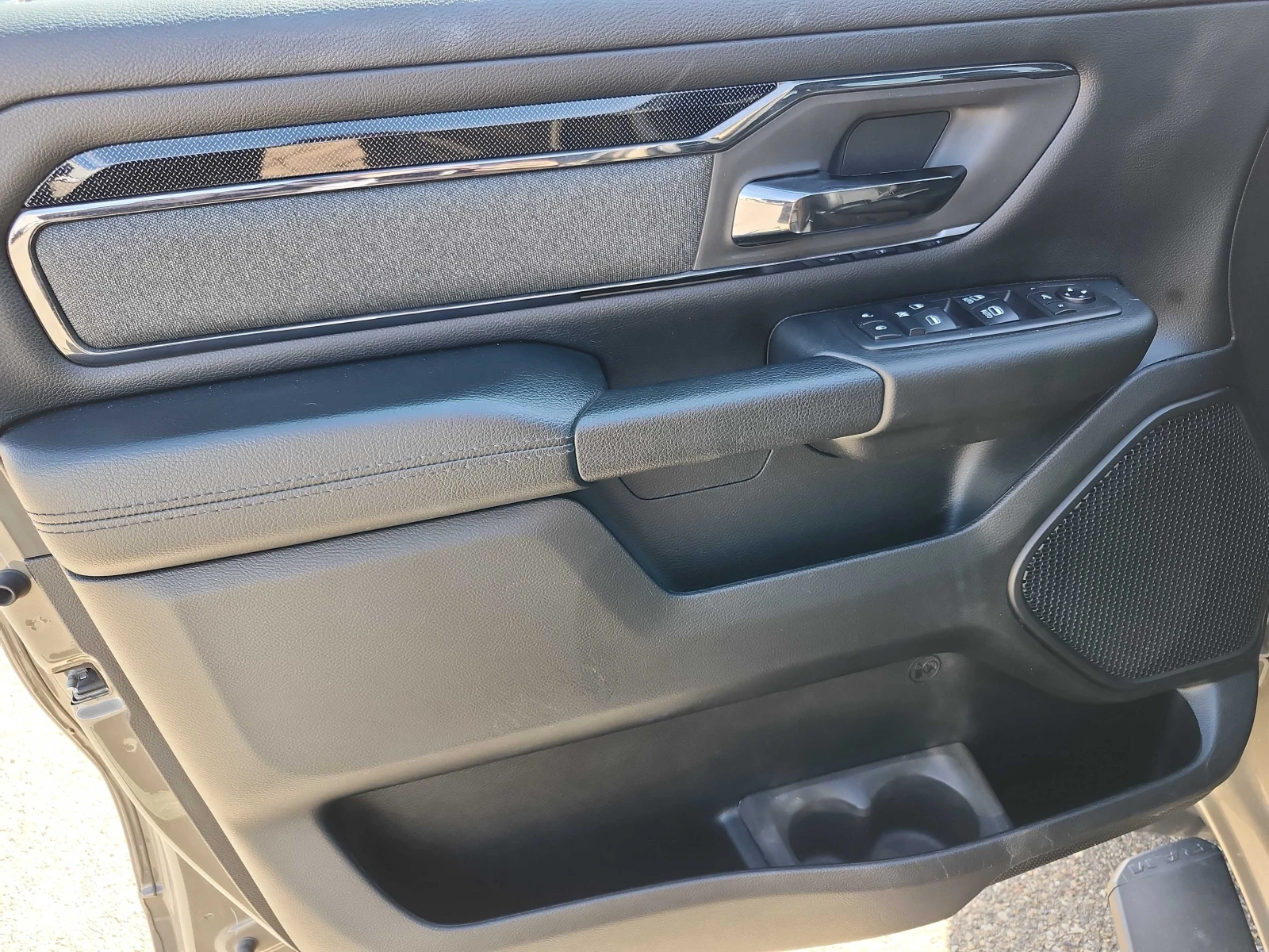 Dodge RAM 1500 * Big Horn * ���������� ��� ������������ ������*  | Mobile.bg � ����������� 14