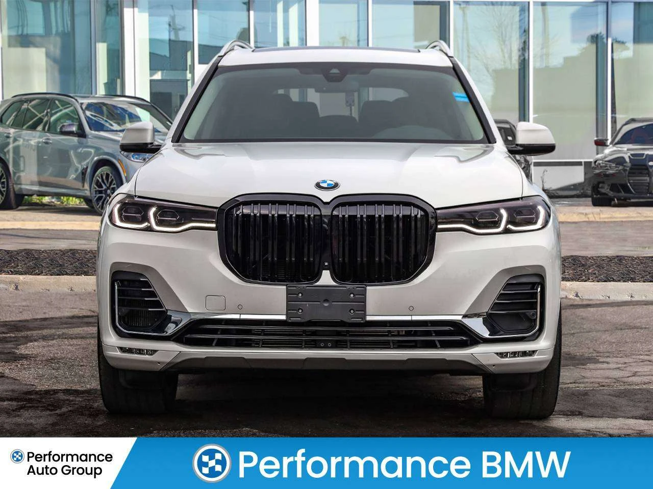 BMW X7 Hybrid, снимка 12 - Автомобили и джипове - 56666449