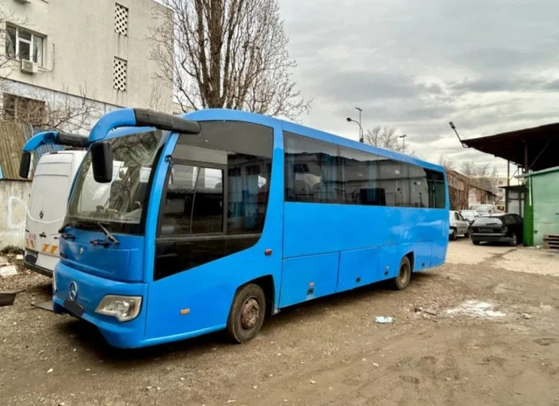 Mercedes-Benz 420 4300к дизел климатик , снимка 2 - Бусове и автобуси - 44421789