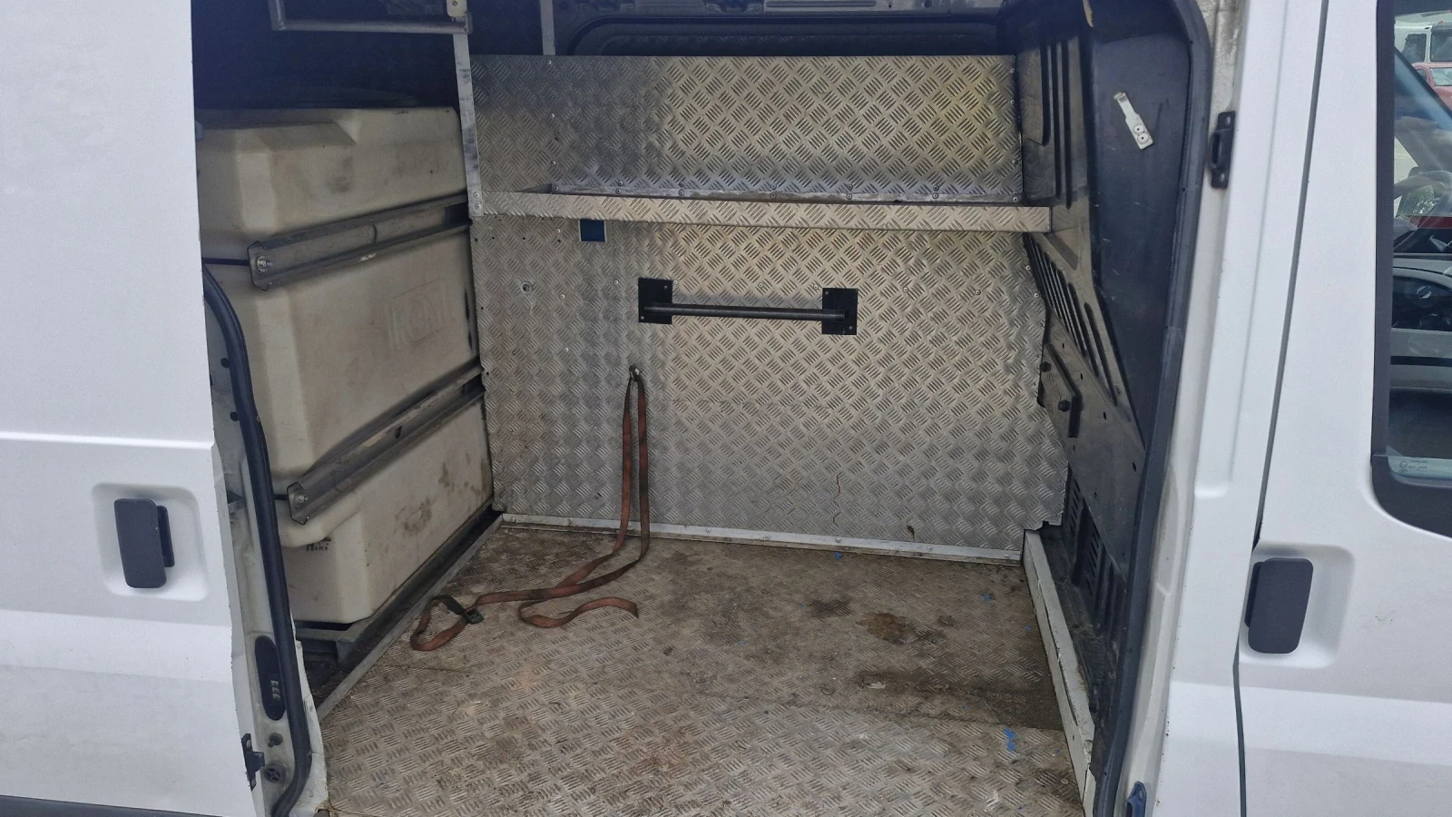 Ford Transit 2.2 За химически тоалетни - изображение 6