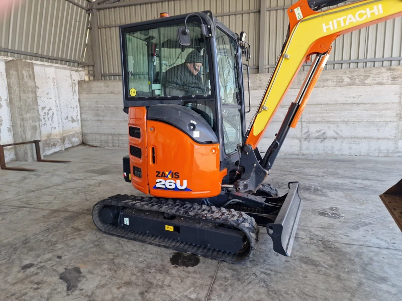 Багер Hitachi Zaxis 26U, снимка 12 - Индустриална техника - 53131662
