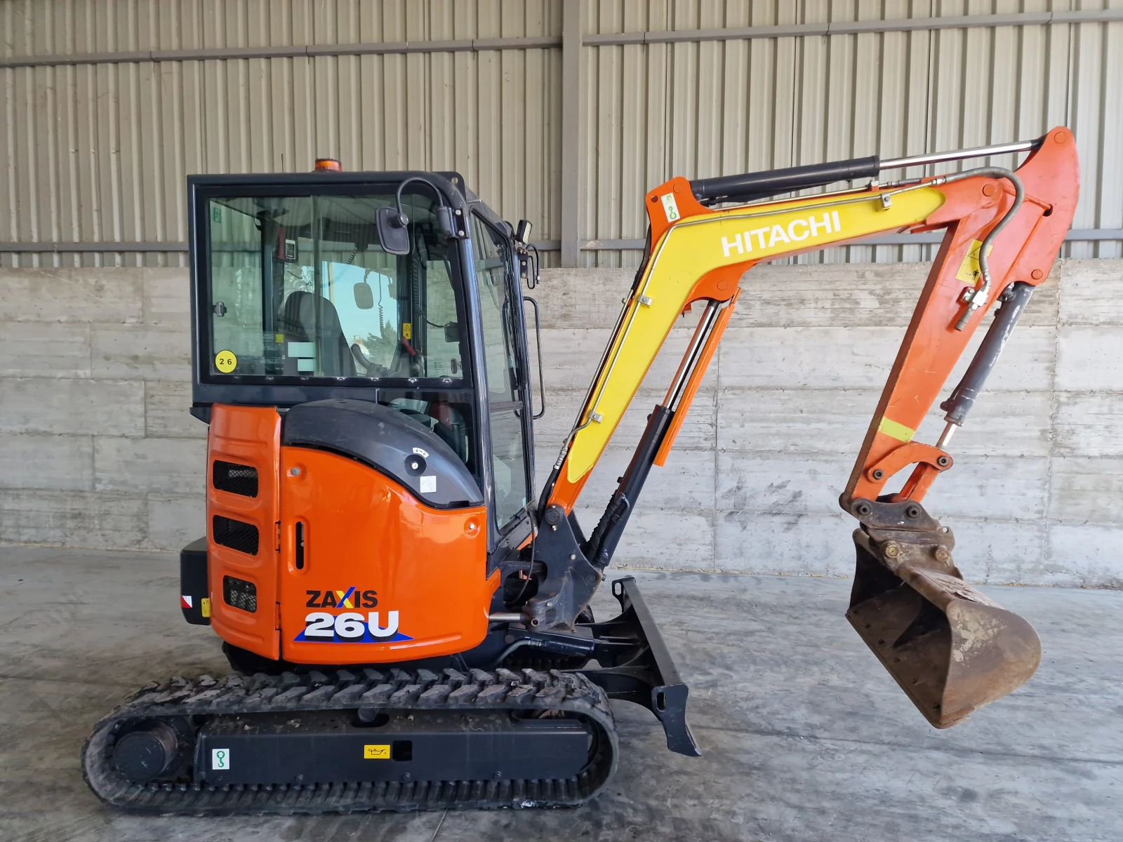 Багер Hitachi Zaxis 26U, снимка 1
