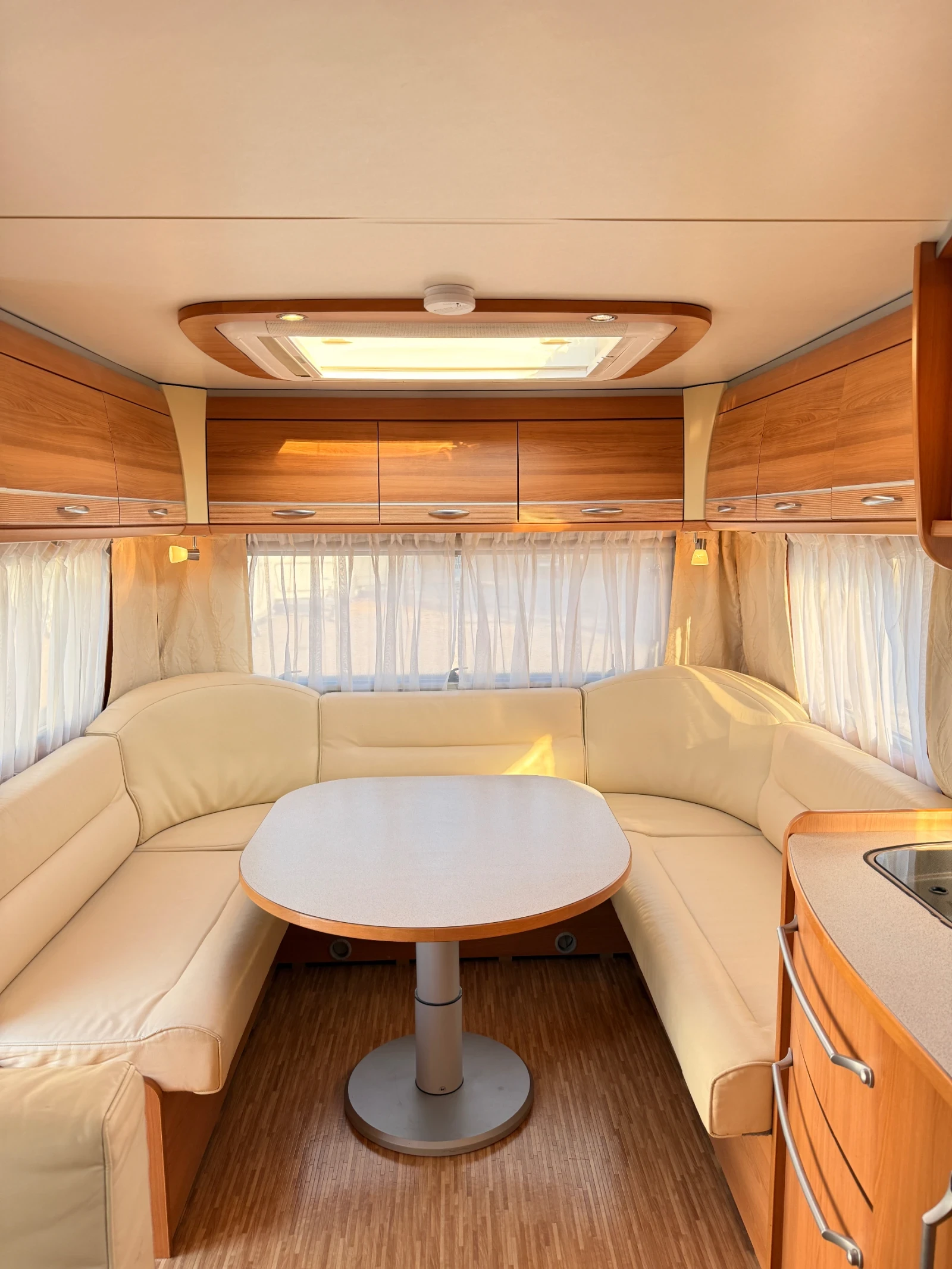 �������� Dethleffs Exclusiv Emotion 765 DB | Mobile.bg � ����������� 7