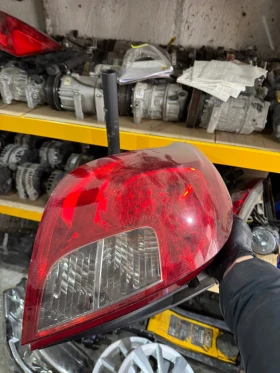 Opel Mokka 2017година ляв стоп, снимка 2