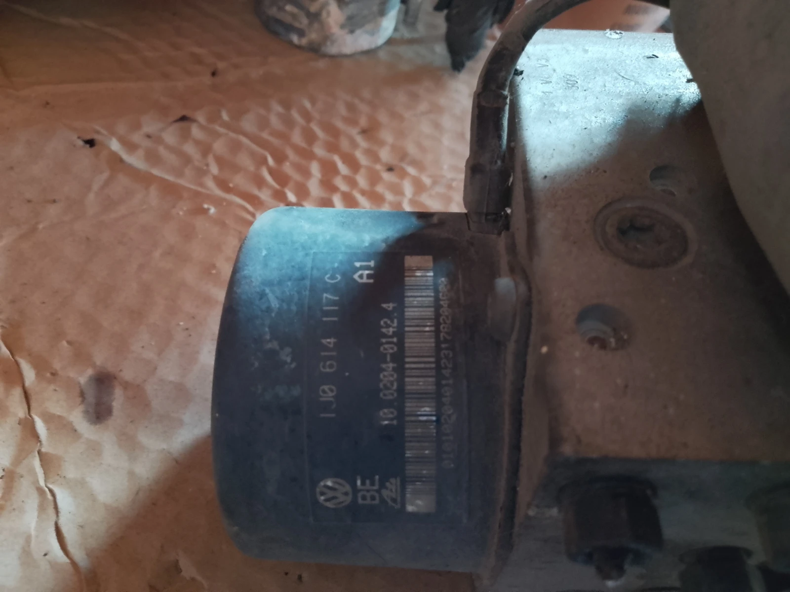 1J0907379G    4 1J0614117C | Mobile.bg   2