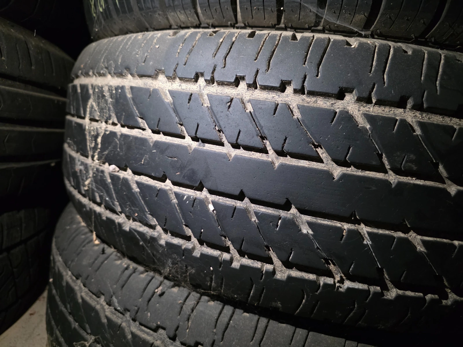 Гуми Летни 225/70R15, снимка 3 - Гуми и джанти - 54174157