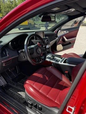 Kia Stinger 3.3 GDI RWD, снимка 17