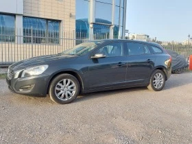 Обява за продажба на Volvo V60 2.0 D4 20v 163 коня 100% СЕРВИЗНО ОБСЛУЖЕН KINETIC ~12 345 лв. - изображение 2