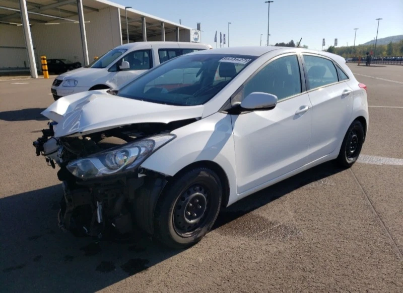 Hyundai I30 1.4i 100k.c. , снимка 1 - Автомобили и джипове - 47023618