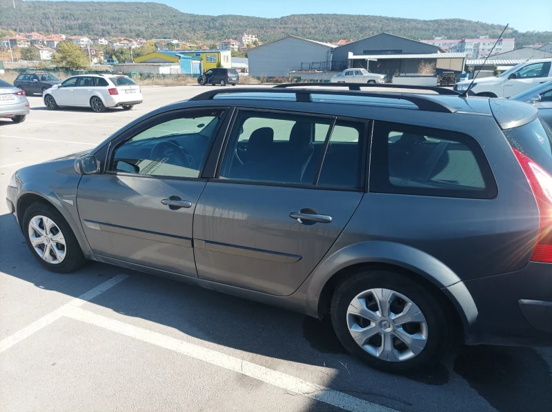 Renault Megane, снимка 7 - Автомобили и джипове - 47728735