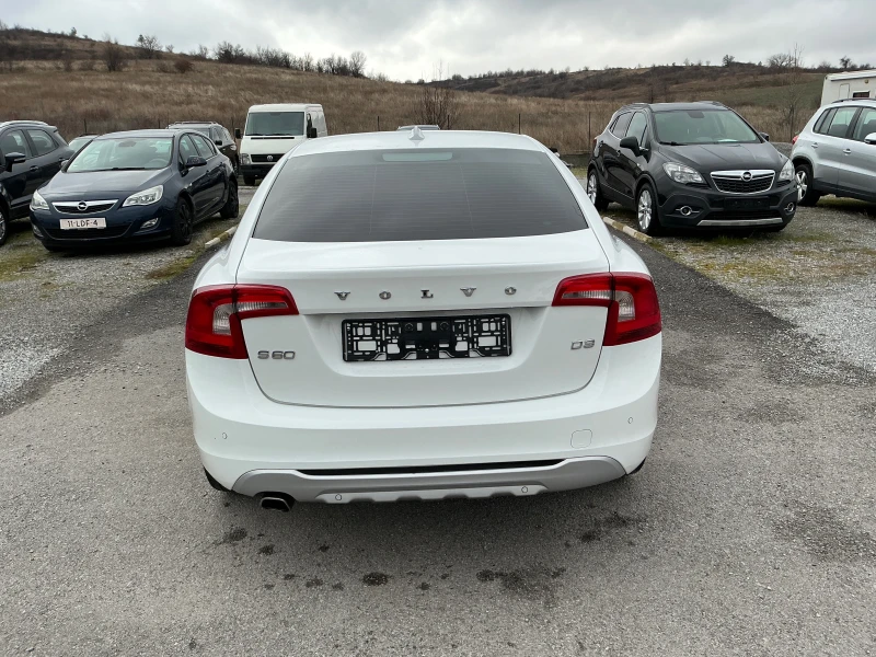 Volvo S60 2.0 D, снимка 7 - Автомобили и джипове - 48315169