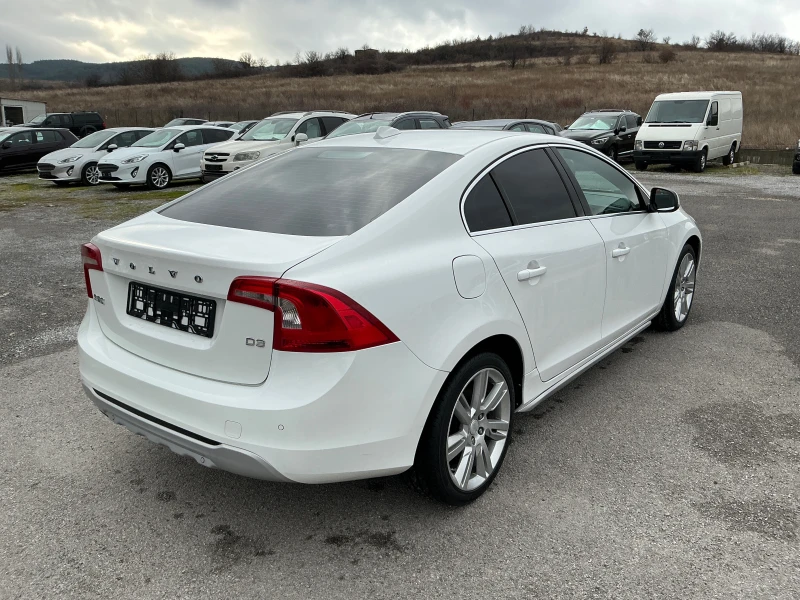 Volvo S60 2.0 D, снимка 8 - Автомобили и джипове - 48315169